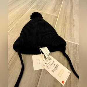 ZARA Cozy Black Knit Hat with Pom-Pom NEW